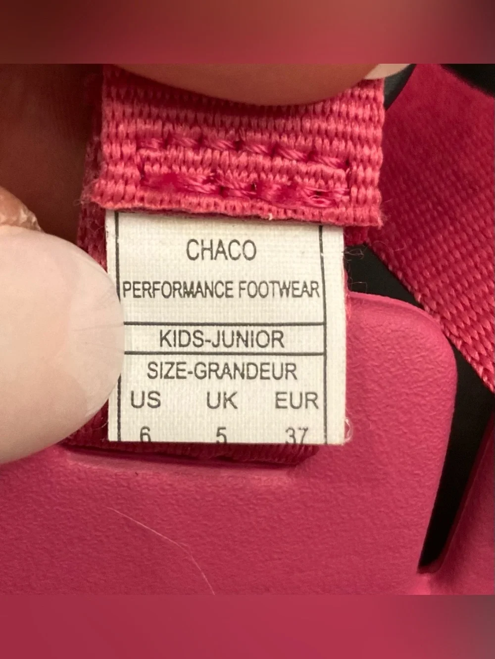 Chaco Youth Chillo Slides